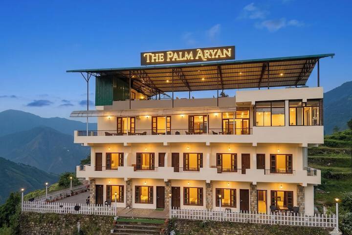 Hotel Sun Village by Palm Aryan