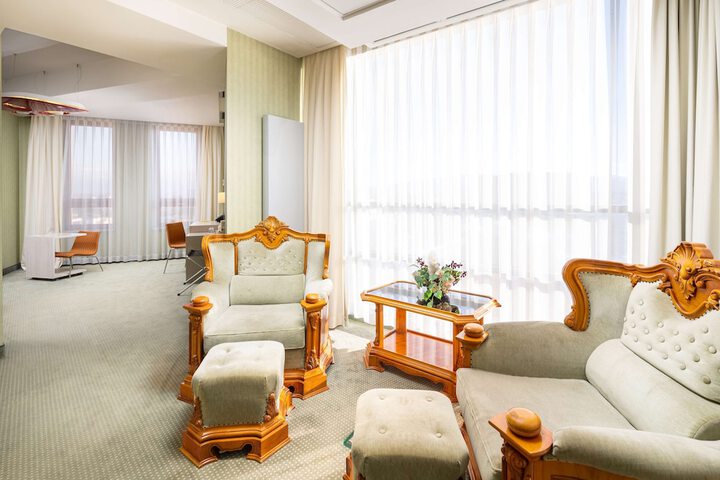 Room 21 of 75