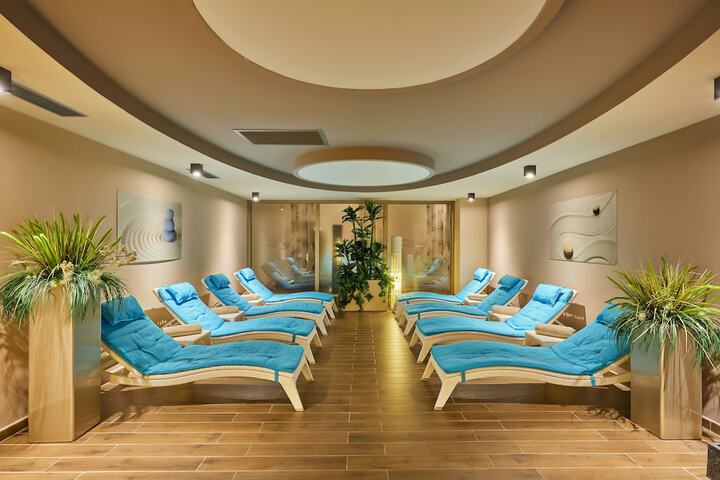 Spa 52 of 120