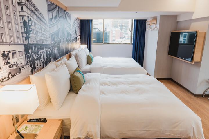 Room 60 of 89
