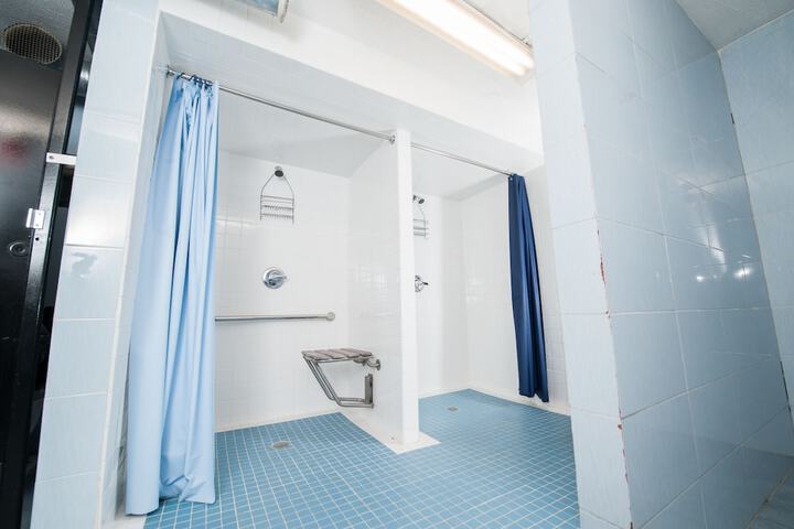 Room 7 of 14