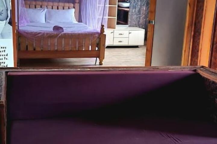 Room 18 of 43