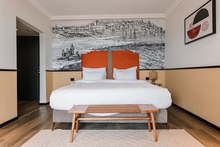 Room 16 of 58