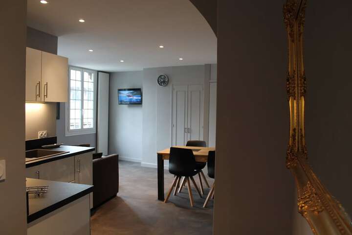 Room 30 of 58