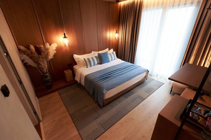 Room 17 of 112