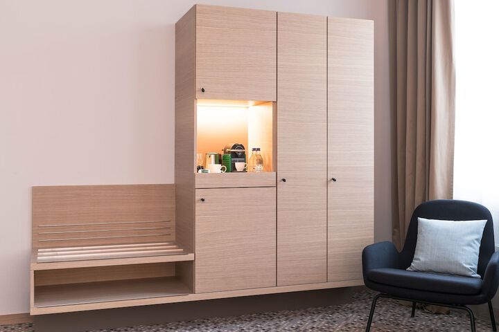 Room amenity