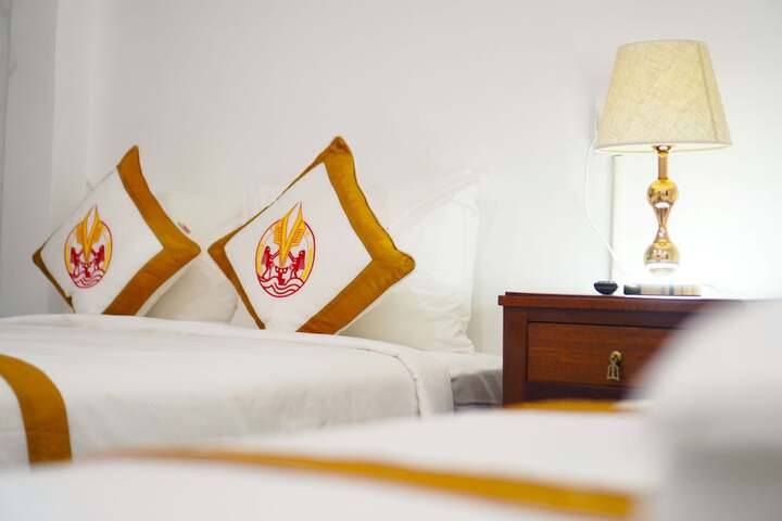 Room 159 of 307