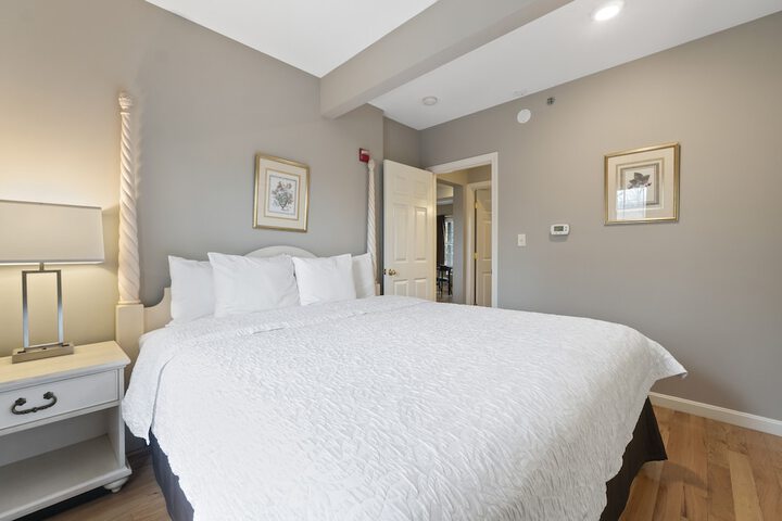 Room 10 of 49