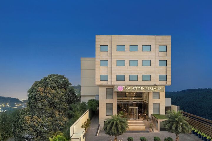 Country Inn Premier Amritsar
