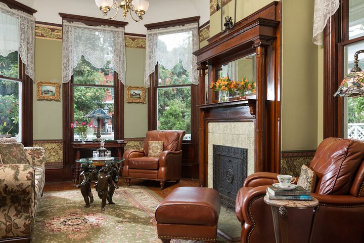 Lobby Entry