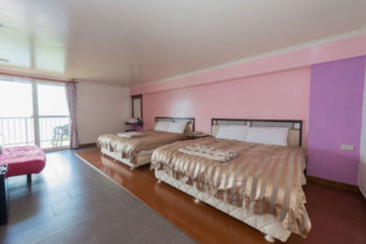 Room 42 of 65
