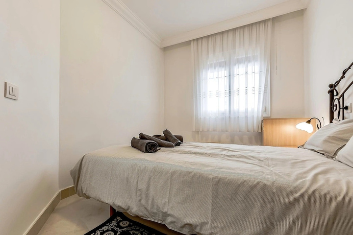 Room 4 of 22