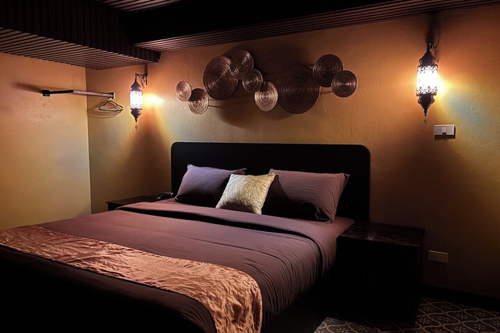 Room 14 of 94