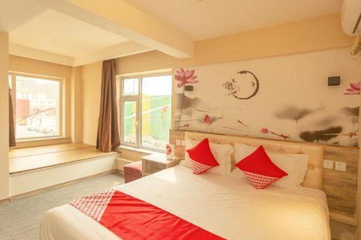 Dalian Yifan Theme Hotel