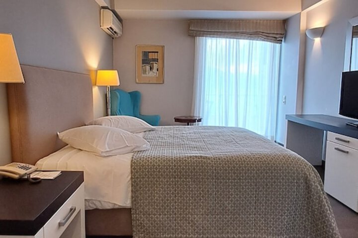 Room 15 of 71