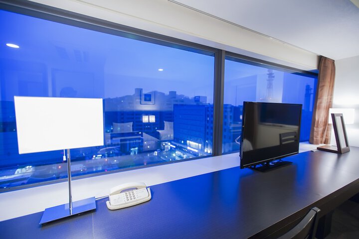 Room 11 of 53