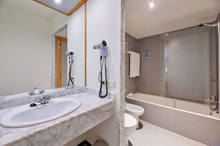 Bath Interior