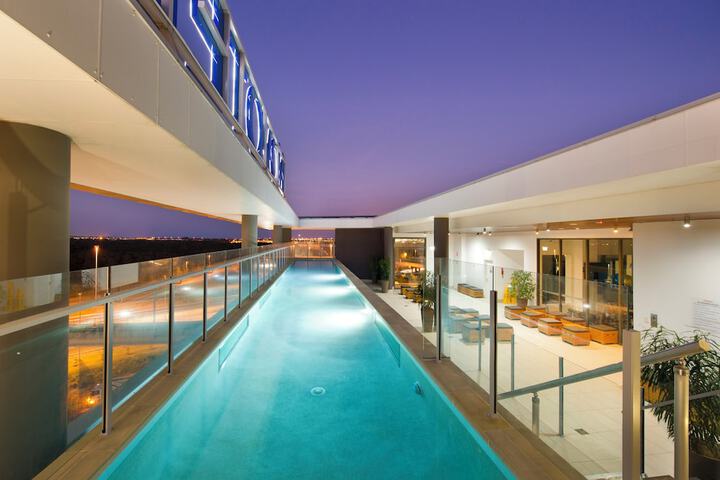 Pool 16 of 40