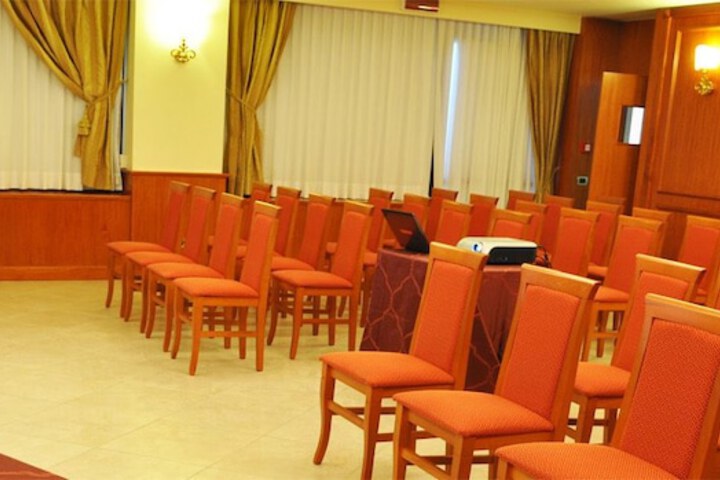 Meeting 97 of 121