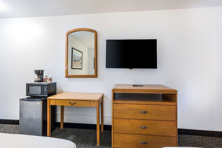 Room 10 of 22