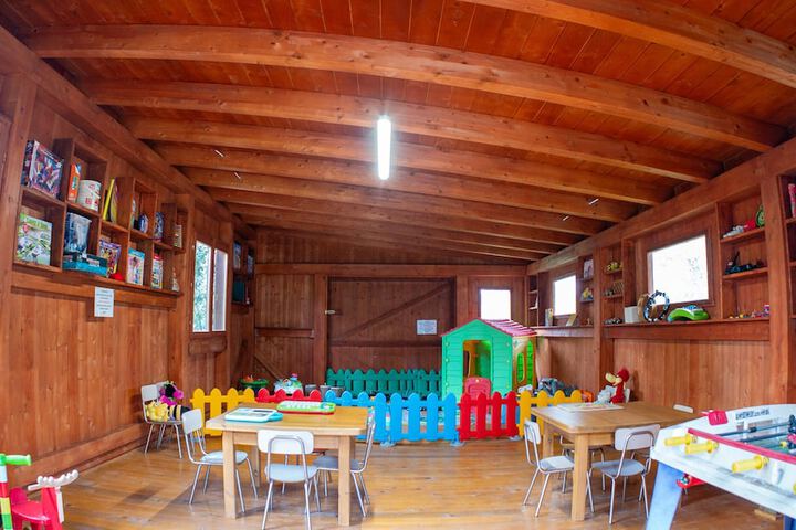 Childrens Activities 21 of 90