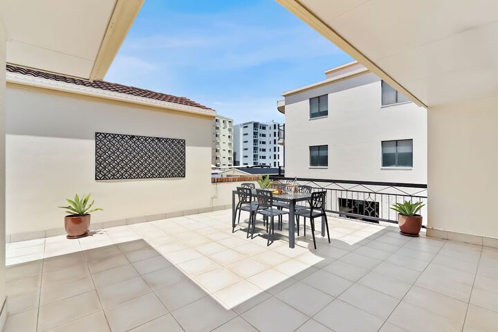 Terrace/Patio 52 of 90