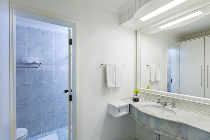 Room 20 of 34
