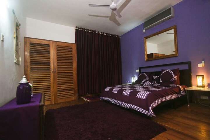 Room 12 of 43