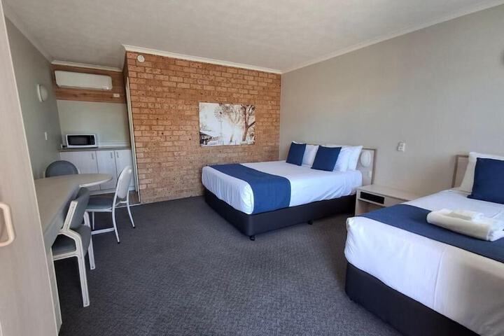 Room 7 of 21