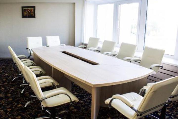 Business Center 12 of 45