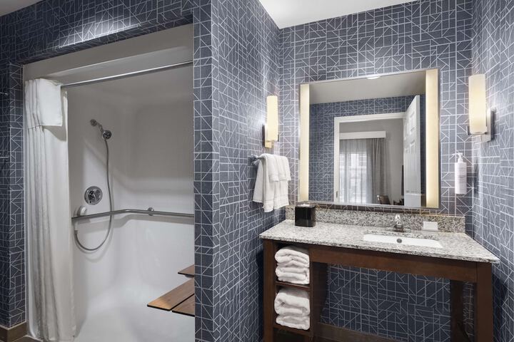 Bathroom shower