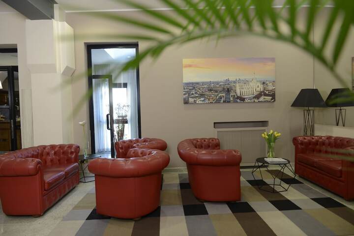 Guest Lobby