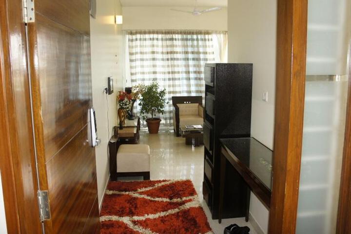 Sri Venkteshwara Hospitality Aspire Tower Hadapsar Hotel