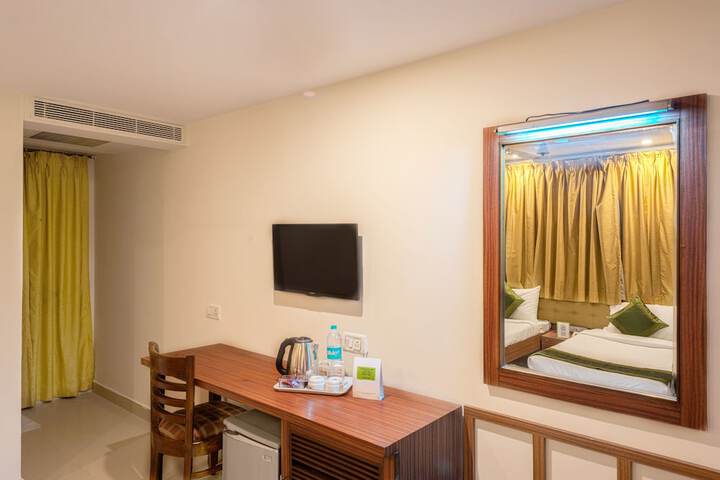 Room 25 of 66