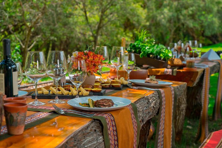 Dining 88 of 147