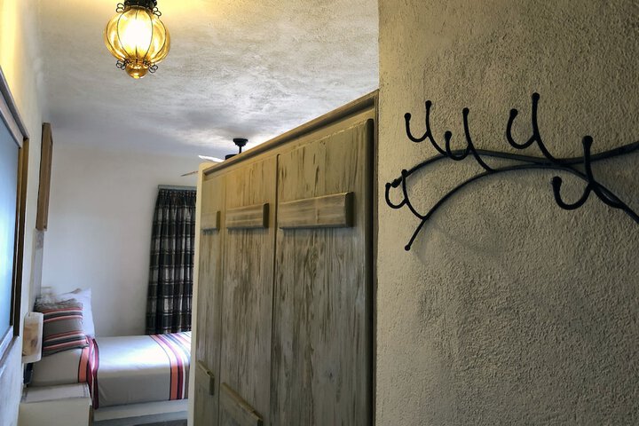 Room 7 of 35