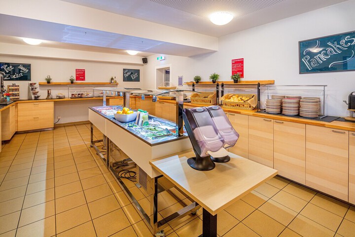 Dining Photos