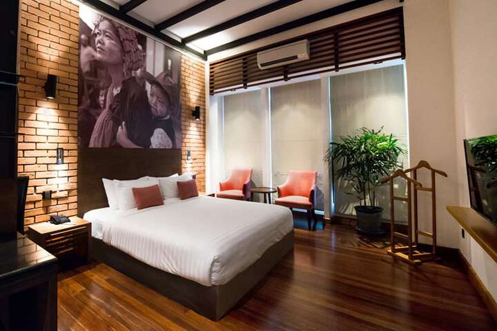 Room 7 of 57
