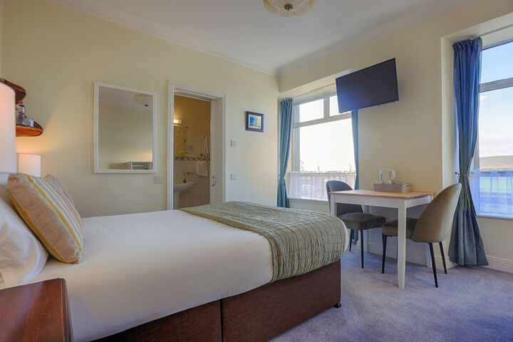 Room 18 of 47