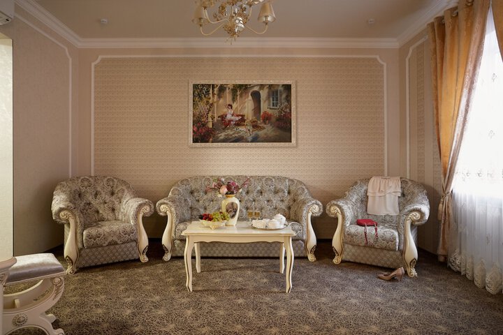 Room 22 of 46