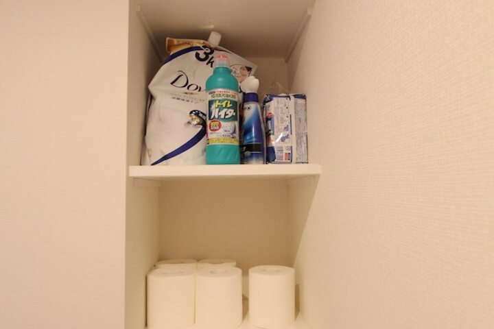 Room 142 of 143