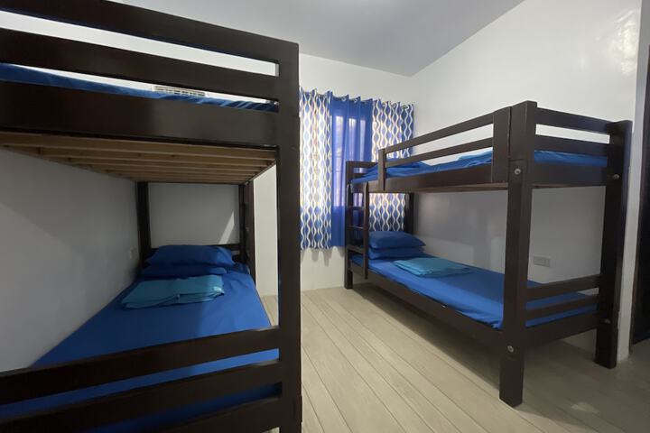 Room 74 of 200