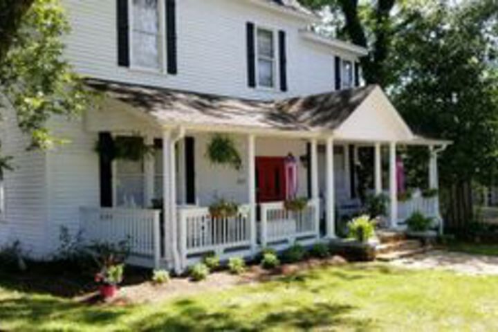 Pecan Terrace Inn