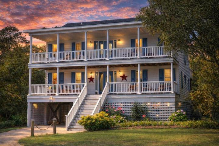 Gone With The Wind - Duck Gulls Flight, 325 Yds to Beach, Pool, Hot Tub, Pets OK, Quiet St, Flex Stays