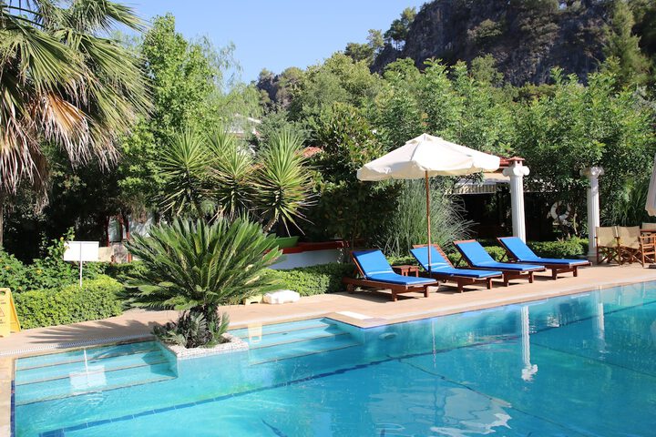 Pool Hotel