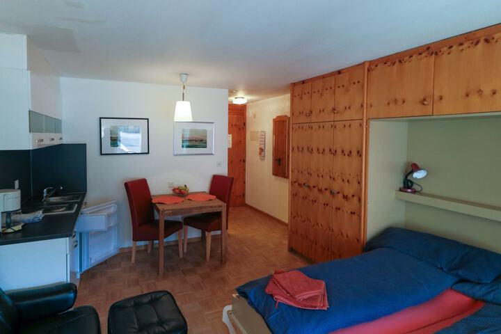 Room 46 of 169