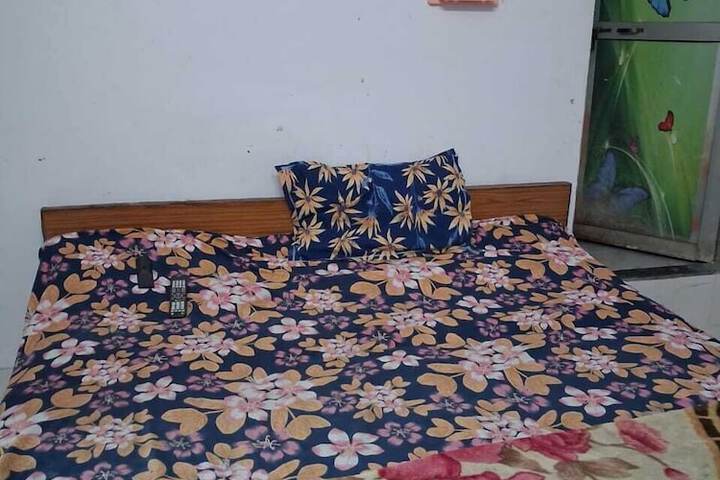 Room 19 of 45