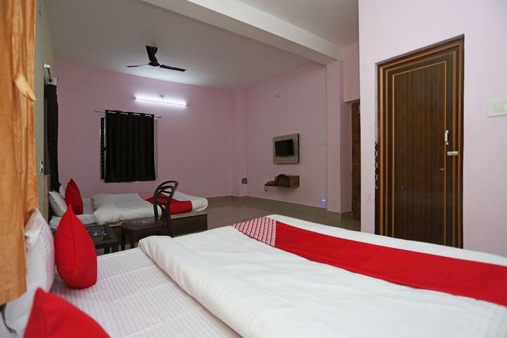 Room 14 of 22
