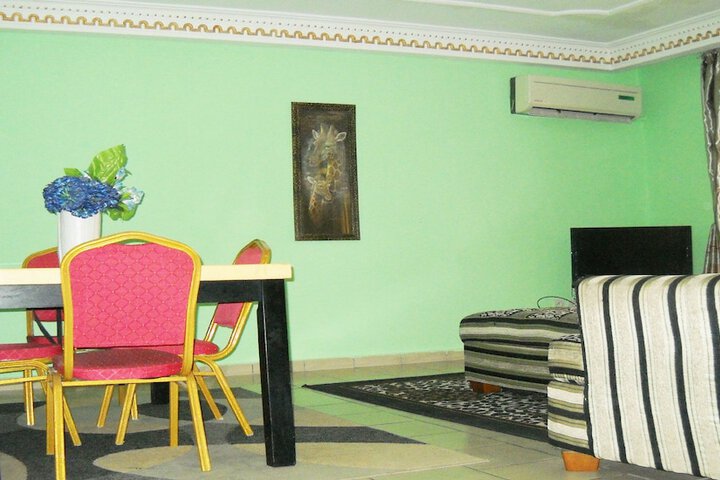 Room 18 of 23