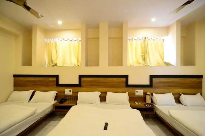 Room 20 of 39